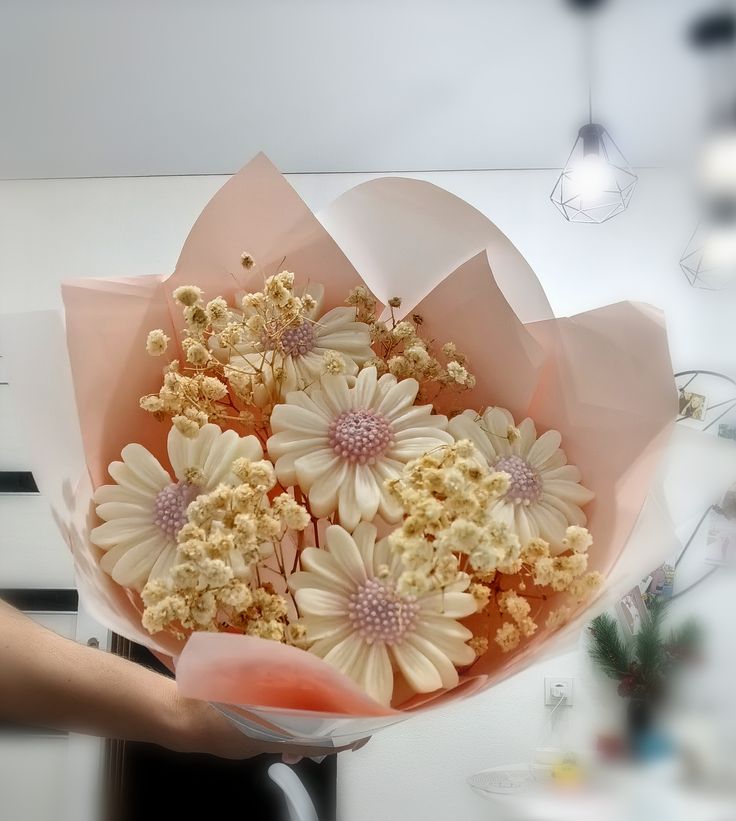 Floral Flicker Bouquet (Set of 4 Flower)