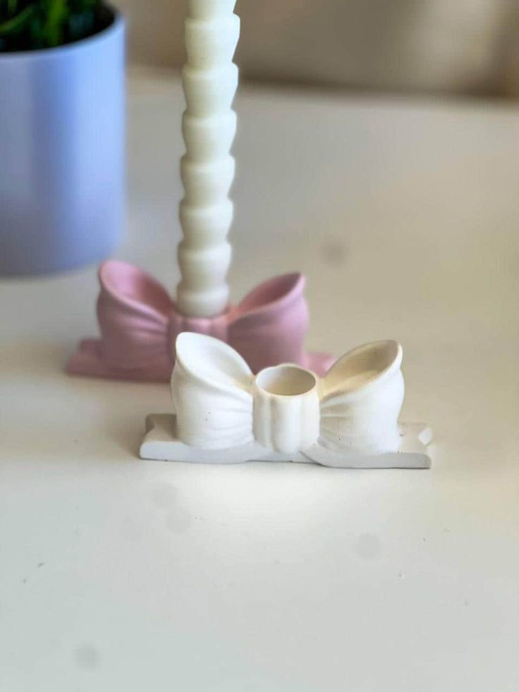 Pastel Bow Candle Holders – Decorative Tabletop Stand for Taper Candles