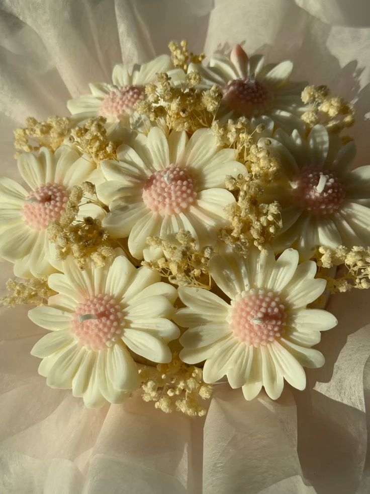 Floral Flicker Bouquet (Set of 4 Flower)