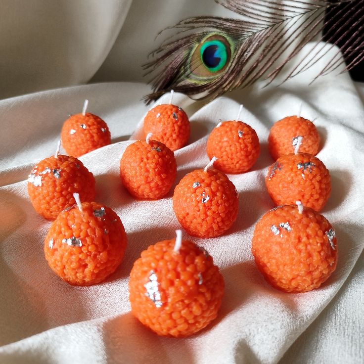 Moti Chur Laddu Candle – Festive Sweet-Shaped Scented Candle for Indian Puja & Gifting