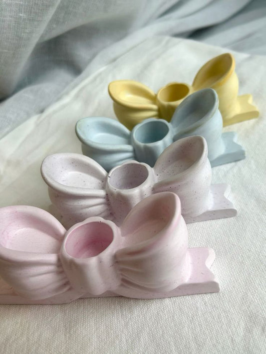 Pastel Bow Candle Holders – Decorative Tabletop Stand for Taper Candles