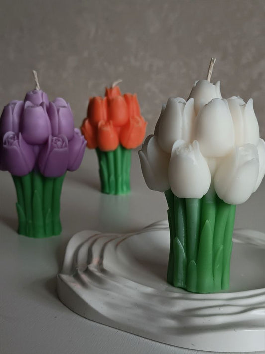 Tulip Bouquet Scented Candle – Artistic Flower-Shaped Scented Candle for Gifting & Home Décor