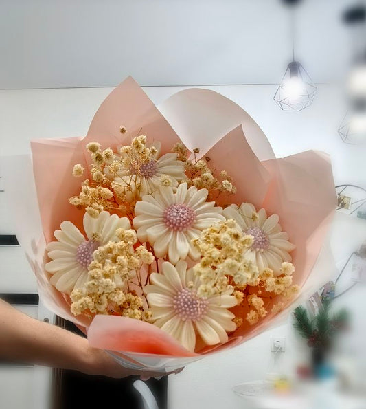 Floral Flicker Bouquet (Set of 4 Flower)